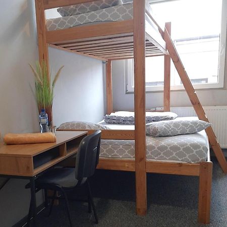 Go Hostel Rewolucji Łódź Eksteriør bilde