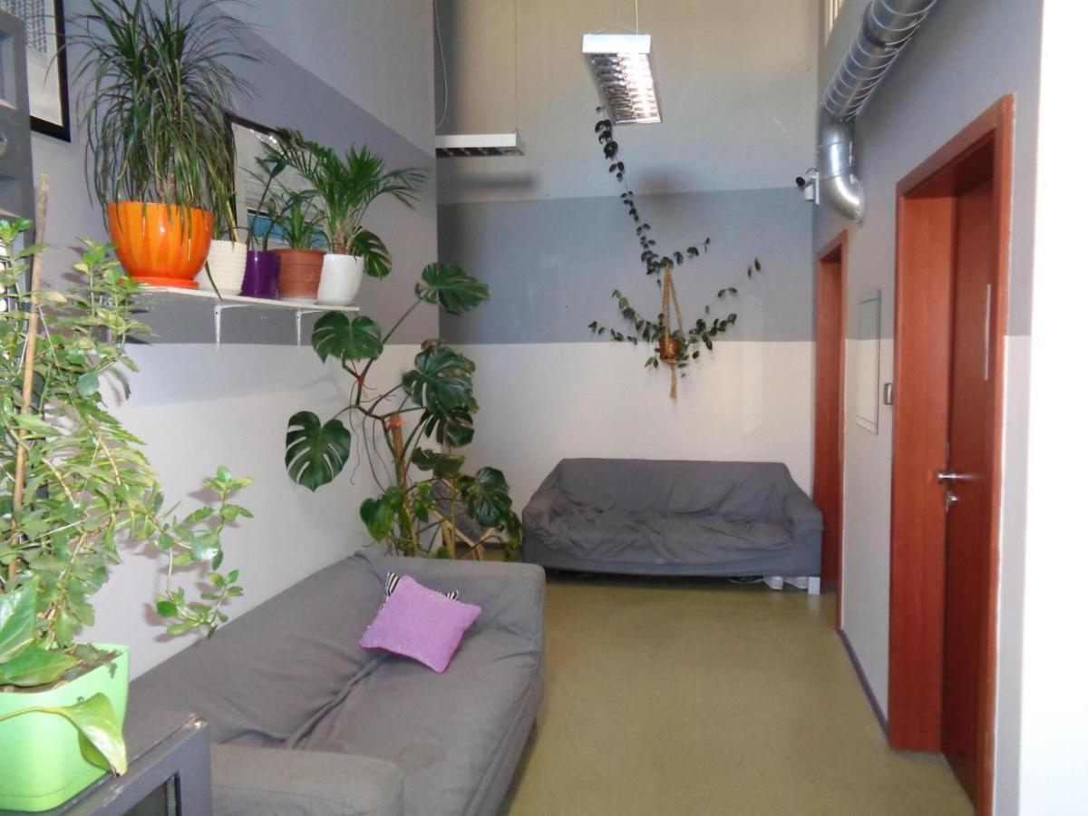 Go Hostel Rewolucji Łódź Eksteriør bilde