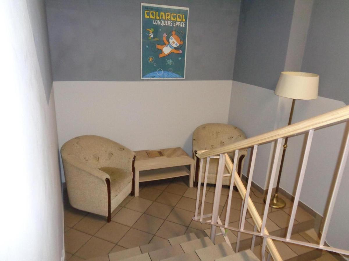 Go Hostel Rewolucji Łódź Eksteriør bilde