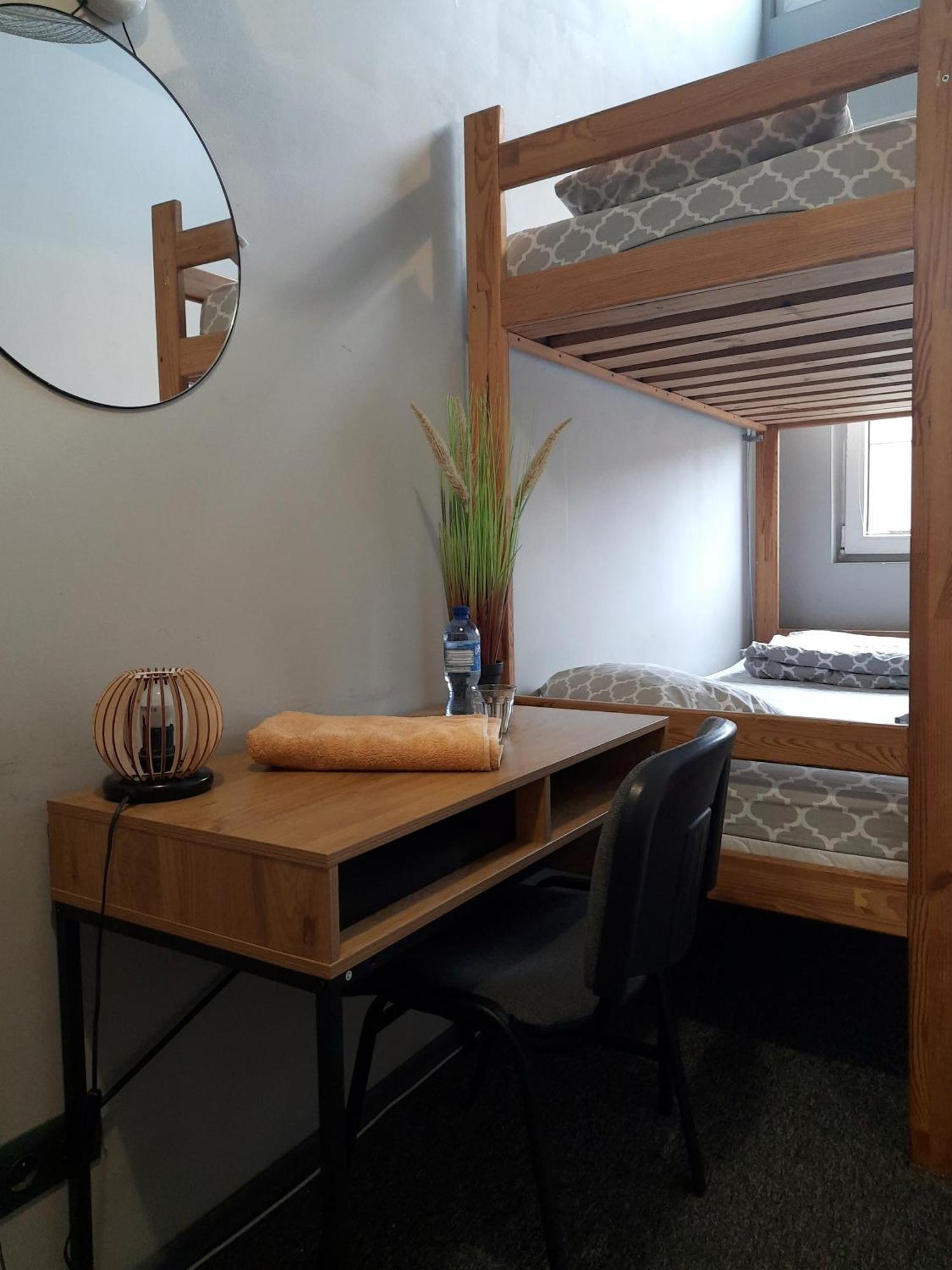 Go Hostel Rewolucji Łódź Eksteriør bilde