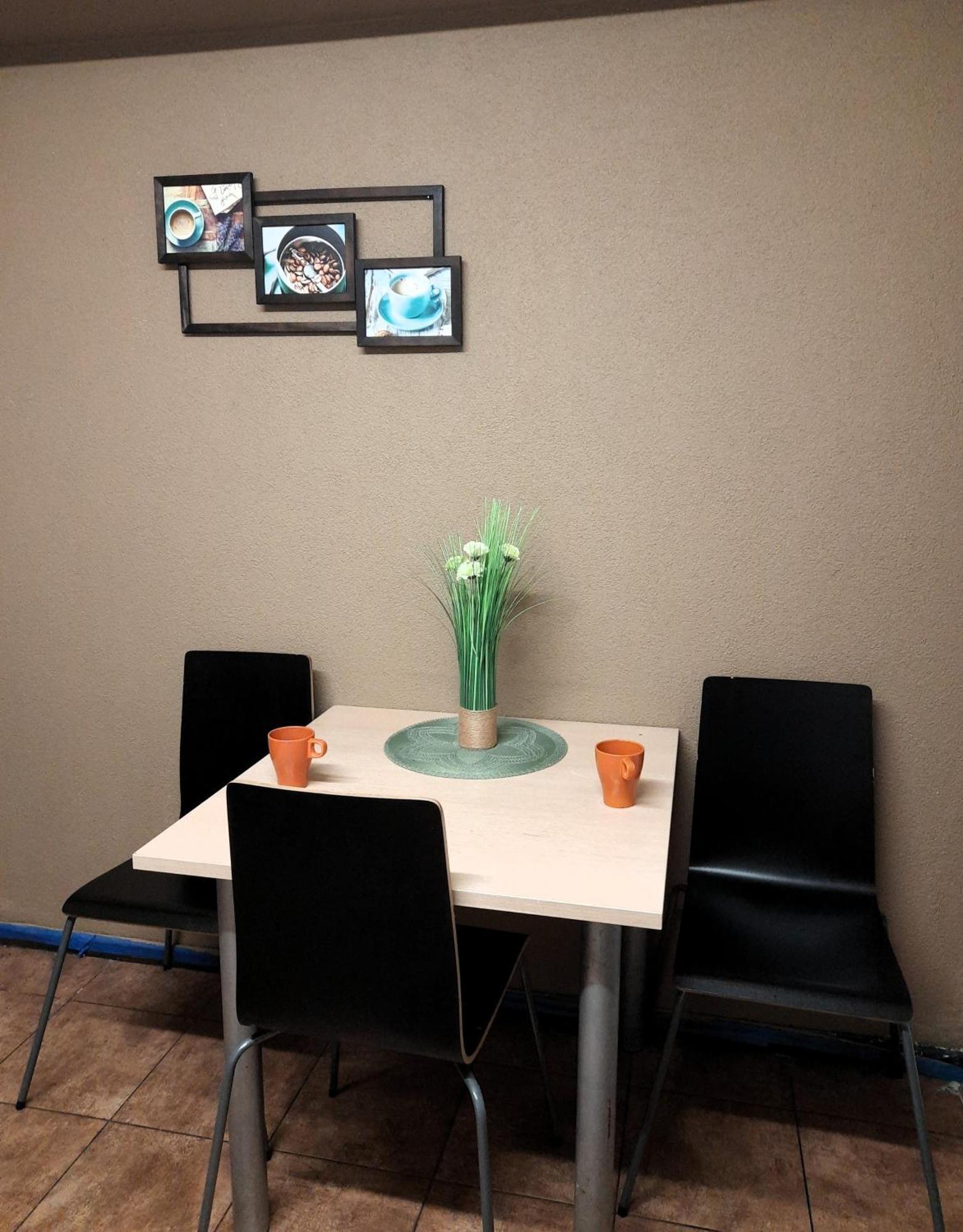 Go Hostel Rewolucji Łódź Eksteriør bilde