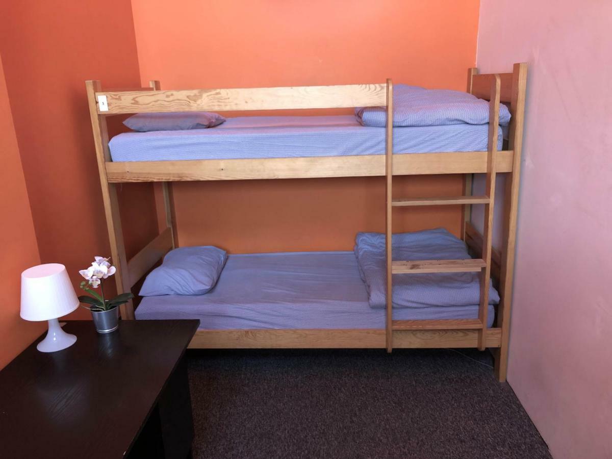 Go Hostel Rewolucji Łódź Eksteriør bilde
